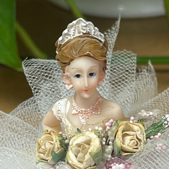 Vintage Wedding Cake Topper 4 inches Off White Tulle Dress Bride - Picture 8 of 13